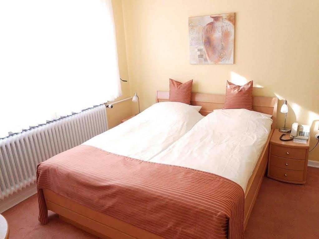 Hotel Sonnenklause Lubeck Ngoại thất bức ảnh